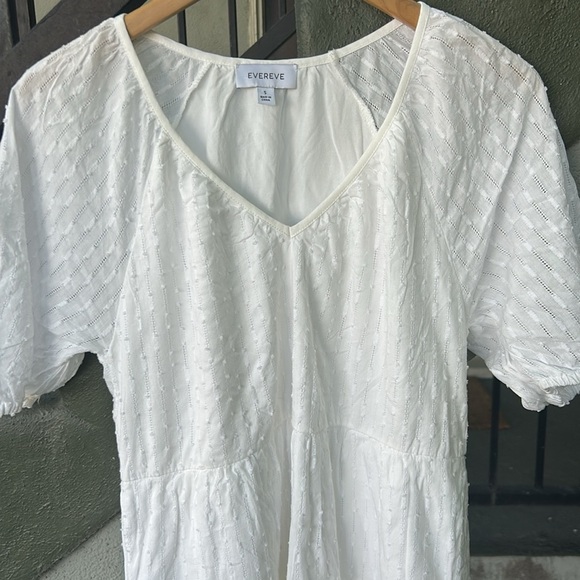 Evereve White Eyelet Cotten Cottagecore Dress Coastal Summer Vacation Bridal Sm - Picture 2 of 5